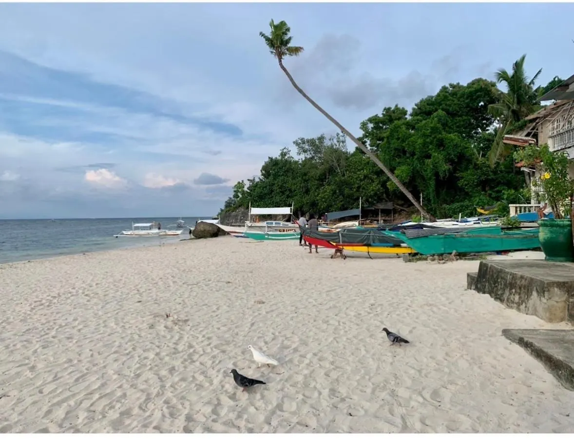 Inn Domos Native Guest House Panglao Philippines